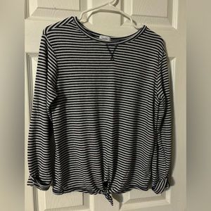 Old Navy girls size XL-14 blue and white striped thin sweater